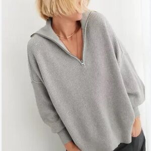Aerie beyond quarter zip gray sweater small zipper knit
